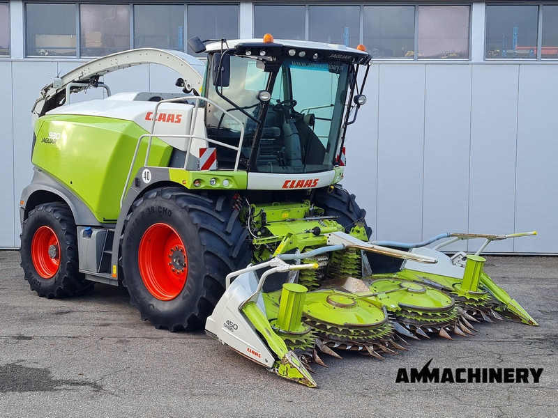 Claas Jaguar 930 4WD, 40KM/H - Ensileuse: photos 2 Claas Jaguar 930 4WD, 40KM/H - Ensileuse: photos 2