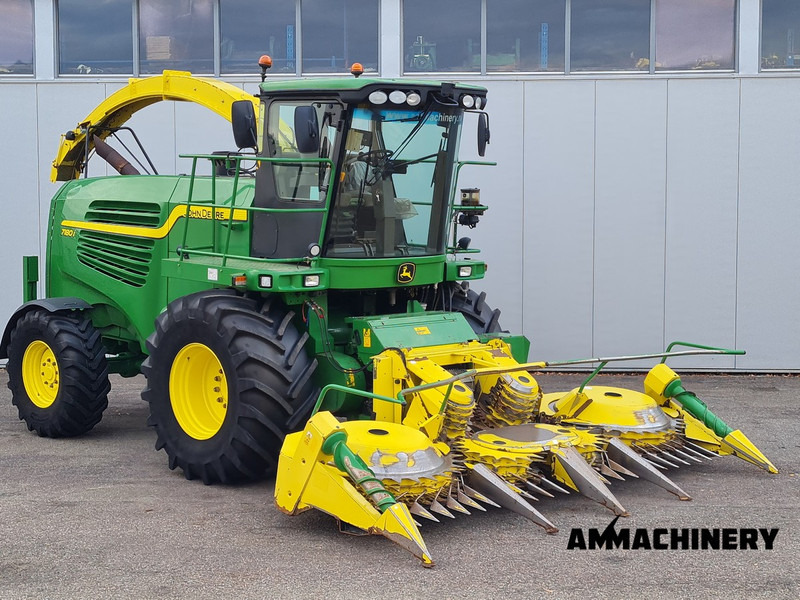 John Deere 7180 i - Ensileuse: photos 3 John Deere 7180 i - Ensileuse: photos 3