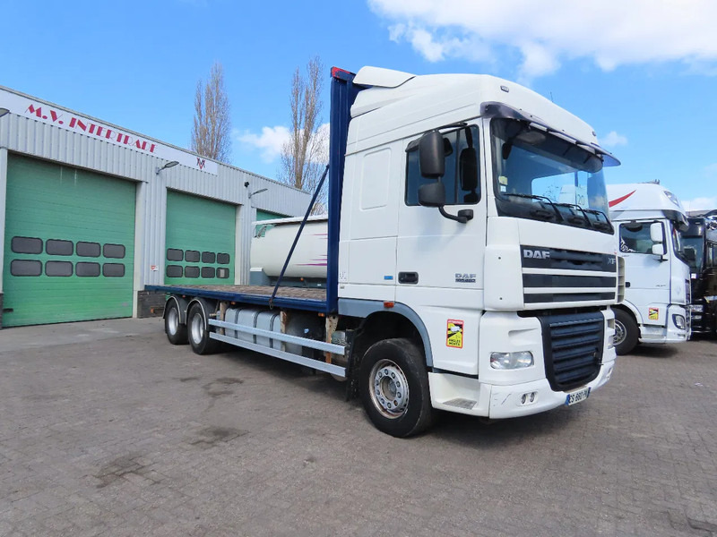 DAF XF 105.460 654164 km EEV Euro5 , 6x2, Retarder, towbar. FRANCE truck! - Camion plateau: photos 2 DAF XF 105.460 654164 km EEV Euro5 , 6x2, Retarder, towbar. FRANCE truck! - Camion plateau: photos 2