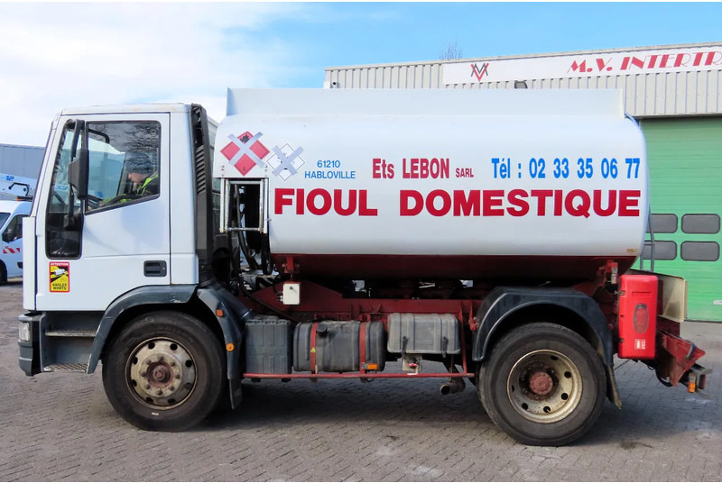 Iveco Eurocargo FUEL (DIESEL/PETROL) 8000 LITERS, COMP: 3500L,1000L, 3500L - Camion citerne, Camion grue: photos 4 Iveco Eurocargo FUEL (DIESEL/PETROL) 8000 LITERS, COMP: 3500L,1000L, 3500L - Camion citerne, Camion grue: photos 4