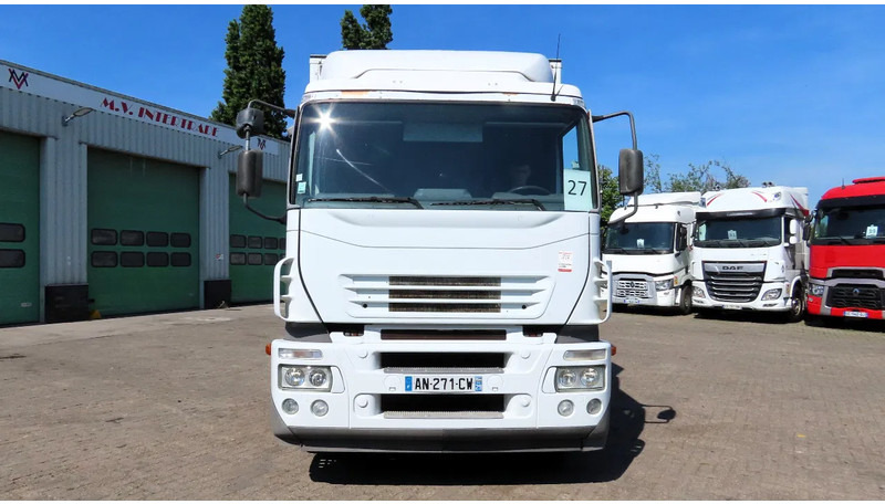 Iveco Stralis 310 8.60m box! Manual gerabox, Great state - Camion fourgon: photos 3 Iveco Stralis 310 8.60m box! Manual gerabox, Great state - Camion fourgon: photos 3