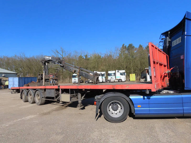 Kaiser HIAB 175, REMOTE control, retractable - Semi-remorque plateau: photos 4 Kaiser HIAB 175, REMOTE control, retractable - Semi-remorque plateau: photos 4