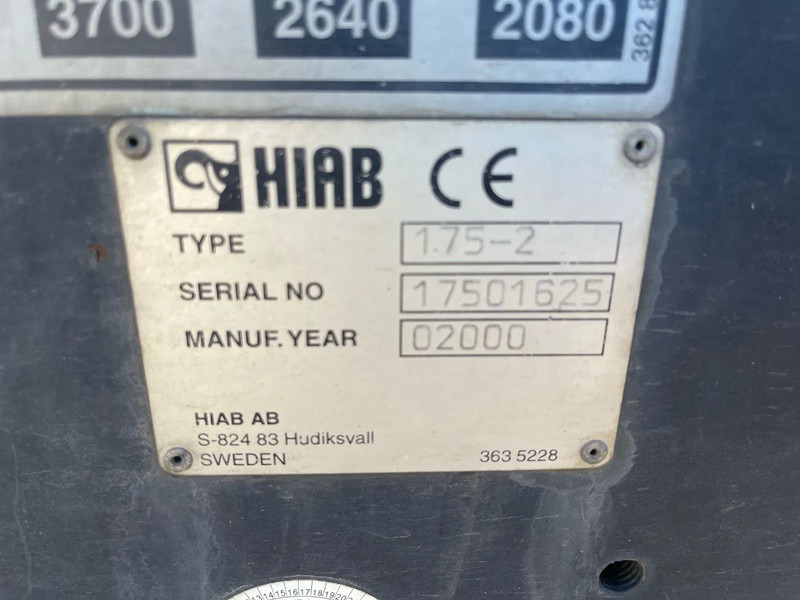 Kaiser HIAB 175, REMOTE control, retractable - Semi-remorque plateau: photos 5 Kaiser HIAB 175, REMOTE control, retractable - Semi-remorque plateau: photos 5