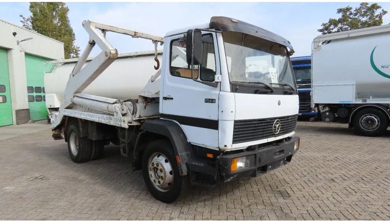 Mercedes-Benz 1514 Manual diesel pomp. Very clean - Camion - système de câble: photos 1 Mercedes-Benz 1514 Manual diesel pomp. Very clean - Camion - système de câble: photos 1