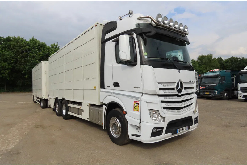 Mercedes-Benz Actros 2551 BERDEX 3 decks, All options + Berdex 12/ 2007 - Camion bétaillère: photos 1 Mercedes-Benz Actros 2551 BERDEX 3 decks, All options + Berdex 12/ 2007 - Camion bétaillère: photos 1