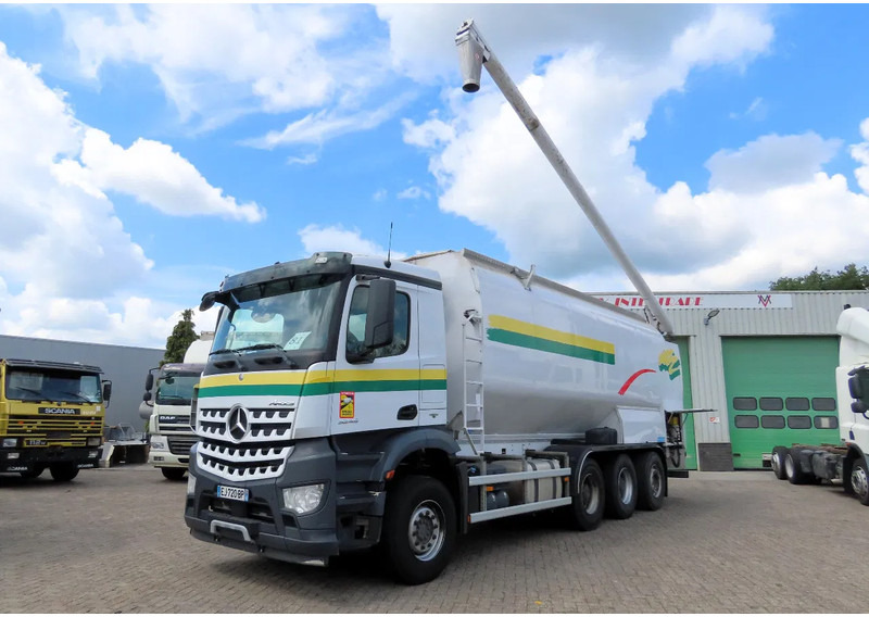 Mercedes-Benz Arocs 3245 8X4 SILO AUGER (FULL TRUCK IS FOR SALE) - Camion citerne: photos 1 Mercedes-Benz Arocs 3245 8X4 SILO AUGER (FULL TRUCK IS FOR SALE) - Camion citerne: photos 1