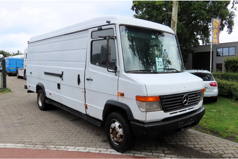 Mercedes-Benz Vario 813 clean. good engine - Fourgon utilitaire: photos 2 Mercedes-Benz Vario 813 clean. good engine - Fourgon utilitaire: photos 2