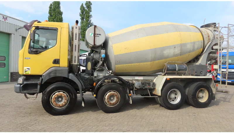Renault Kerax 420 117000 km original !!! APK tot 27/06/2025 FRANCE truck - Camion malaxeur: photos 4 Renault Kerax 420 117000 km original !!! APK tot 27/06/2025 FRANCE truck - Camion malaxeur: photos 4