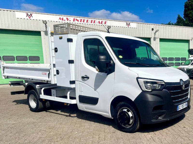 Renault Master 2021 3 seats, Great condition ! EURO 6 - Véhicule utilitaire benne: photos 4 Renault Master 2021 3 seats, Great condition ! EURO 6 - Véhicule utilitaire benne: photos 4