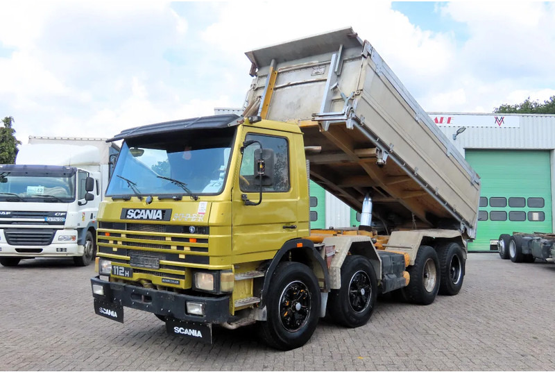 Scania 112 - 360 8x4,GREAT CONDITION! 100% VERY CLEAN - Camion benne: photos 5 Scania 112 - 360 8x4,GREAT CONDITION! 100% VERY CLEAN - Camion benne: photos 5
