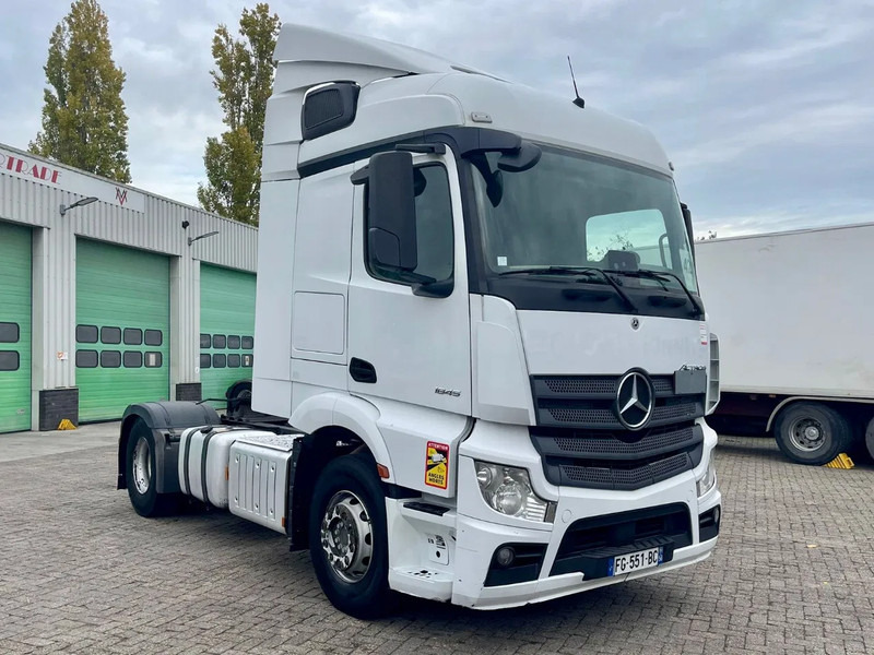 Mercedes-Benz Actros 1845 WDF9634031C008330 , 2 tanks, France clean truck - Tracteur routier: photos 1 Mercedes-Benz Actros 1845 WDF9634031C008330 , 2 tanks, France clean truck - Tracteur routier: photos 1