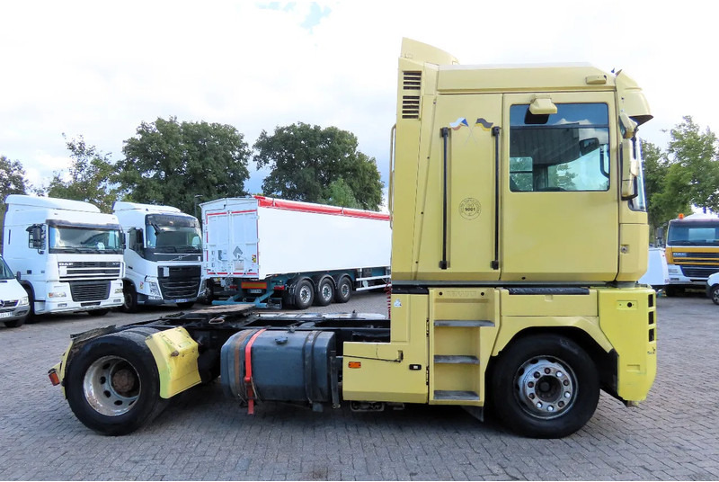 Renault Magnum 480 Mack!! Retarder! Manual - Tracteur routier: photos 4 Renault Magnum 480 Mack!! Retarder! Manual - Tracteur routier: photos 4