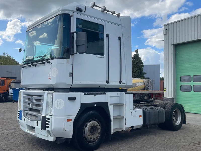 Renault Magnum 480 manual, PTO/ Hydraulic, renault moteur - Tracteur routier: photos 3 Renault Magnum 480 manual, PTO/ Hydraulic, renault moteur - Tracteur routier: photos 3