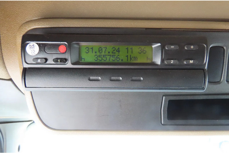 Tracteur routier Scania R420 2 tanks, 2 beds, manual gearbox: photos 11