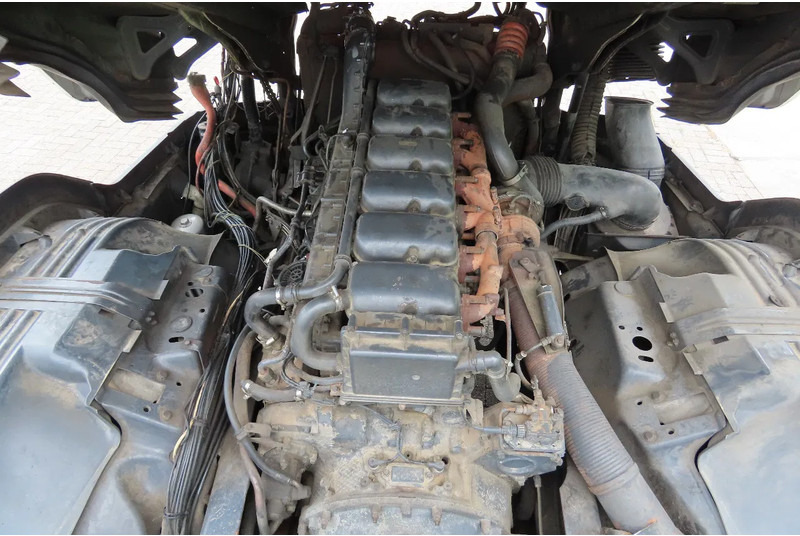 Tracteur routier Scania R420 2 tanks, 2 beds, manual gearbox: photos 19