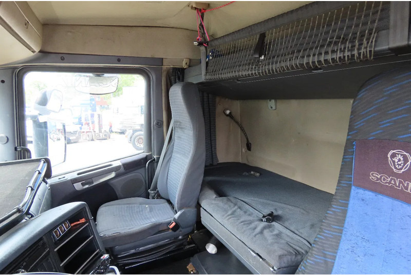 Tracteur routier Scania R420 2 tanks, 2 beds, manual gearbox: photos 10