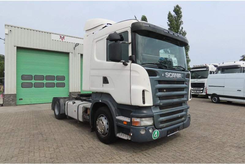 Scania R420 2 tanks, 2 beds, manual gearbox - Tracteur routier: photos 1 Scania R420 2 tanks, 2 beds, manual gearbox - Tracteur routier: photos 1