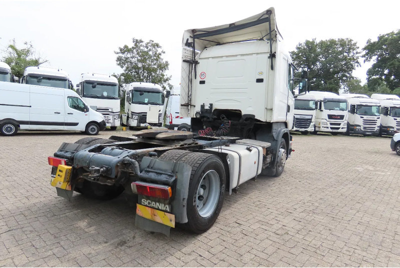 Scania R420 2 tanks, 2 beds, manual gearbox - Tracteur routier: photos 5 Scania R420 2 tanks, 2 beds, manual gearbox - Tracteur routier: photos 5