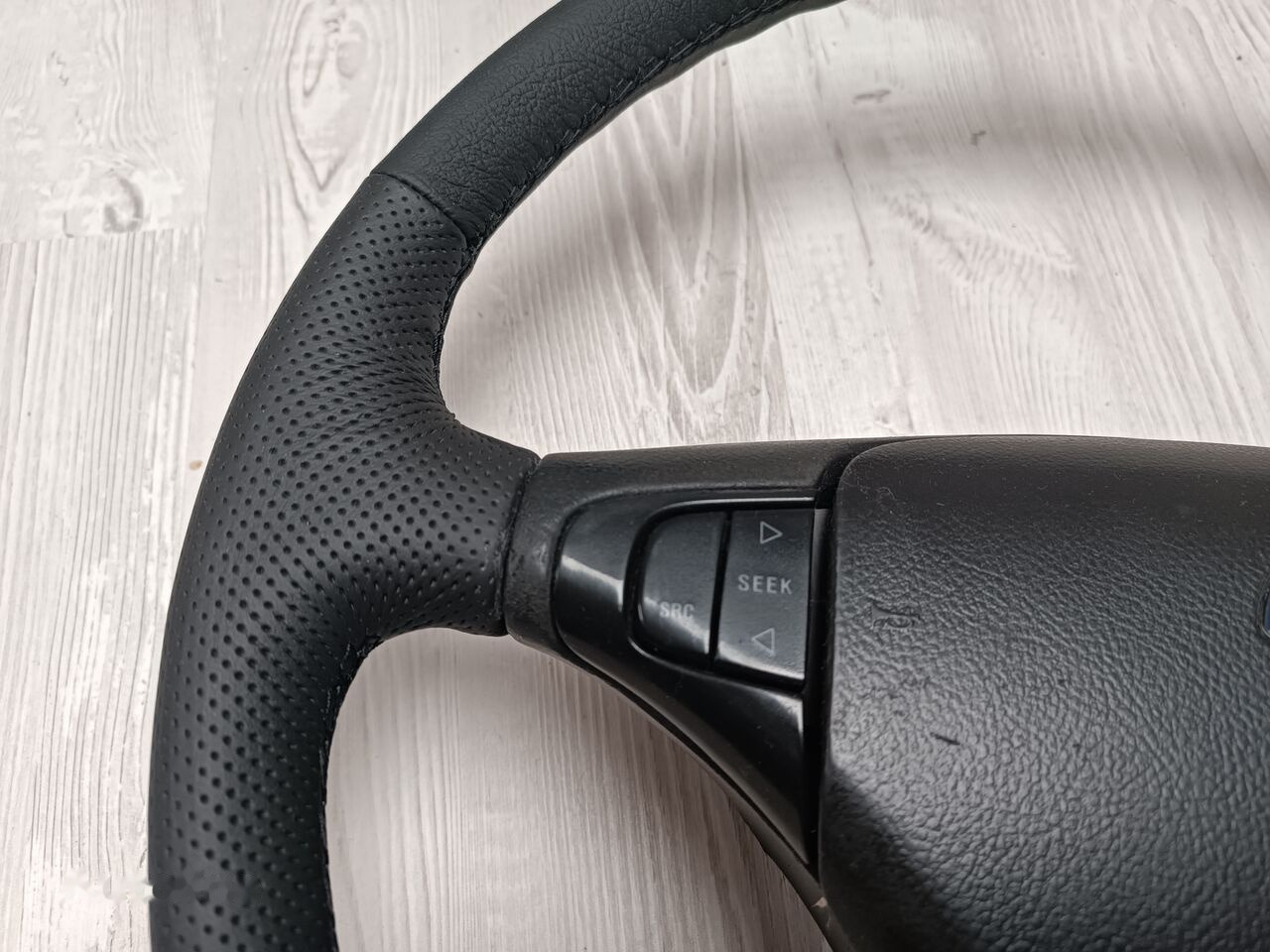 Scania NEW LEATHER Scania R - Volant pour Camion: photos 3 Scania NEW LEATHER Scania R - Volant pour Camion: photos 3