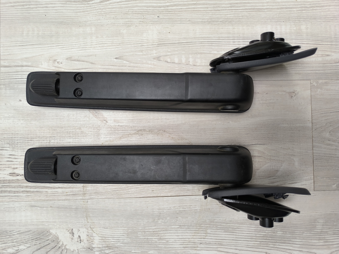 Scania NEXT GENERATION ARMRESTS Scania - Siège pour Camion: photos 4 Scania NEXT GENERATION ARMRESTS Scania - Siège pour Camion: photos 4