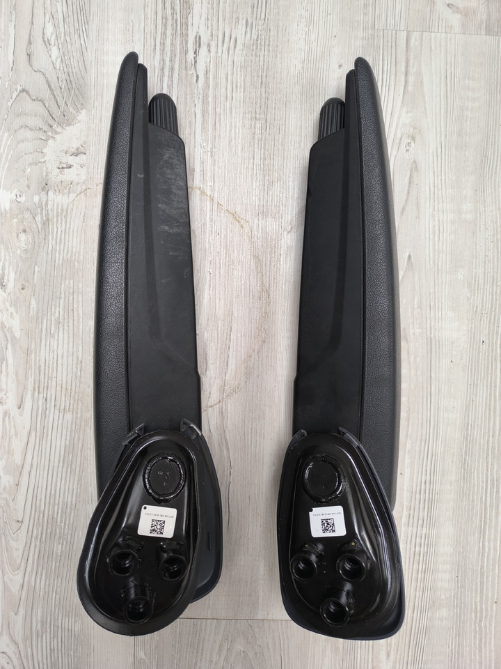 Scania NEXT GENERATION ARMRESTS Scania - Siège pour Camion: photos 2 Scania NEXT GENERATION ARMRESTS Scania - Siège pour Camion: photos 2