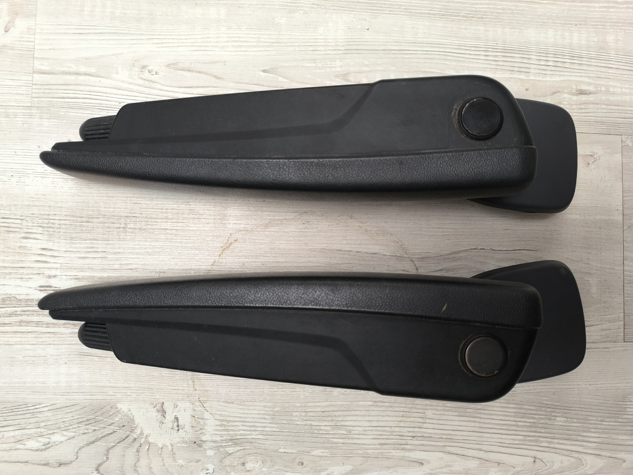 Scania NEXT GENERATION ARMRESTS Scania - Siège pour Camion: photos 3 Scania NEXT GENERATION ARMRESTS Scania - Siège pour Camion: photos 3
