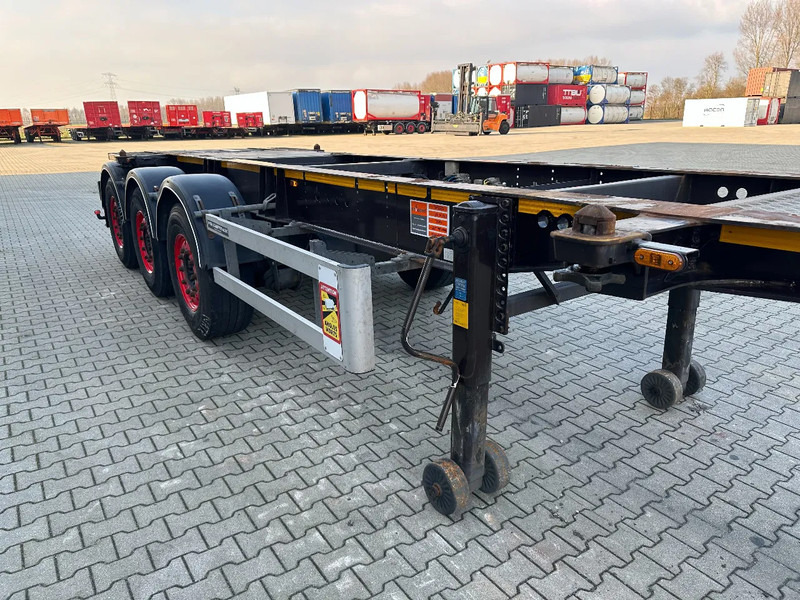 Semi-remorque porte-conteneur/ Caisse mobile Burg 20FT ADR (EX/II, EX/III, FL, AT), Leeggewicht: 3.690kg, SAF INTRADISC, 2x liftaxle, ALCOA, NL-Chassis, APK/ADR: 08-2025: photos 12