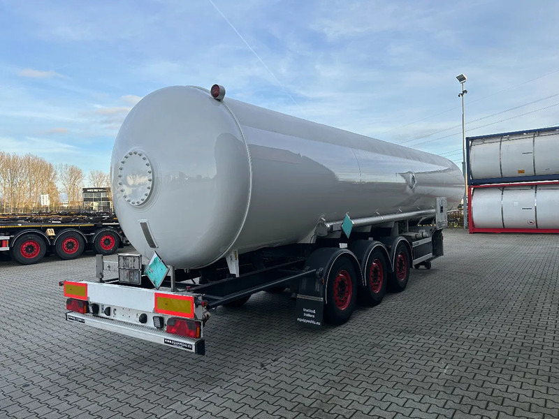 Semi-remorque citerne pour transport de carburant Diversen Fluid, 50.100L, P28BH, Propane, Butan, GAZ, ADR, DP: 06/30: photos 7 Semi-remorque citerne pour transport de carburant Diversen Fluid, 50.100L, P28BH, Propane, Butan, GAZ, ADR, DP: 06/30: photos 7