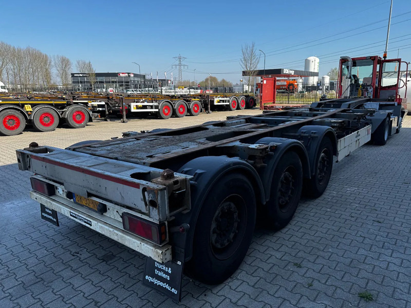 Schmitz Cargobull 40FT HC-chassis, SAF + disc, liftaxle, extendable at the rear, NL-chassis - Semi-remorque porte-conteneur/ Caisse mobile: photos 4 Schmitz Cargobull 40FT HC-chassis, SAF + disc, liftaxle, extendable at the rear, NL-chassis - Semi-remorque porte-conteneur/ Caisse mobile: photos 4