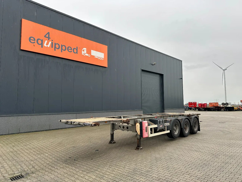 TURBO'S HOET 20FT/30FT, ADR (FL, AT), ALCOA, galvanized, BPW+DISC, liftaxle - Semi-remorque porte-conteneur/ Caisse mobile: photos 1 TURBO'S HOET 20FT/30FT, ADR (FL, AT), ALCOA, galvanized, BPW+DISC, liftaxle - Semi-remorque porte-conteneur/ Caisse mobile: photos 1