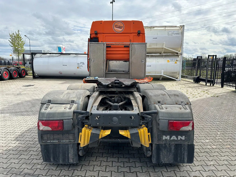 MAN TGX 26.480 6x4, MANUAL GEARBOX, ONLY CABIN DAMAGE, 231.000KM - Tracteur routier: photos 5 MAN TGX 26.480 6x4, MANUAL GEARBOX, ONLY CABIN DAMAGE, 231.000KM - Tracteur routier: photos 5