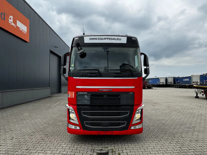 Volvo FH 13.420 Globetrotter, ADR (EX/II, EX/III, FL, AT, OX), EURO-6, 658.723km - Tracteur routier: photos 2 Volvo FH 13.420 Globetrotter, ADR (EX/II, EX/III, FL, AT, OX), EURO-6, 658.723km - Tracteur routier: photos 2