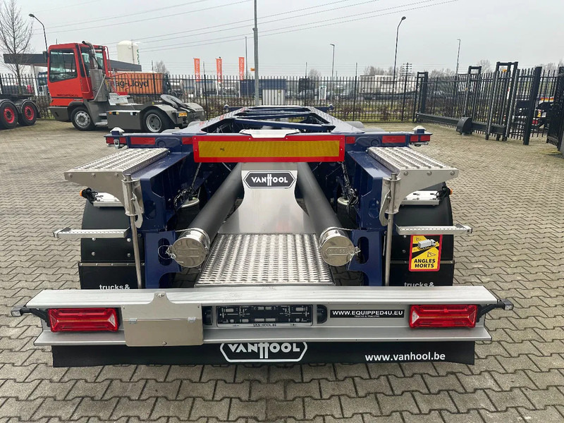 Van Hool NEW / DIRECT AVAILABLE 20FT ADR-CHASSIS, EMPTY WEIGHT: 3.300KG, DISCBRAKES, 3x available, ALU WHEELS - Semi-remorque porte-conteneur/ Caisse mobile: photos 3 Van Hool NEW / DIRECT AVAILABLE 20FT ADR-CHASSIS, EMPTY WEIGHT: 3.300KG, DISCBRAKES, 3x available, ALU WHEELS - Semi-remorque porte-conteneur/ Caisse mobile: photos 3