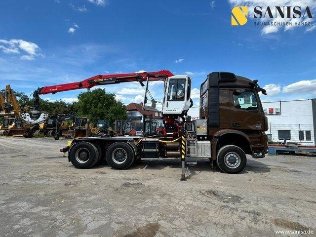 Tracteur routier Mercedes-Benz Arocs 3351/6x6/Palfinger Epolsion S260/Langholz: photos 9 Tracteur routier Mercedes-Benz Arocs 3351/6x6/Palfinger Epolsion S260/Langholz: photos 9