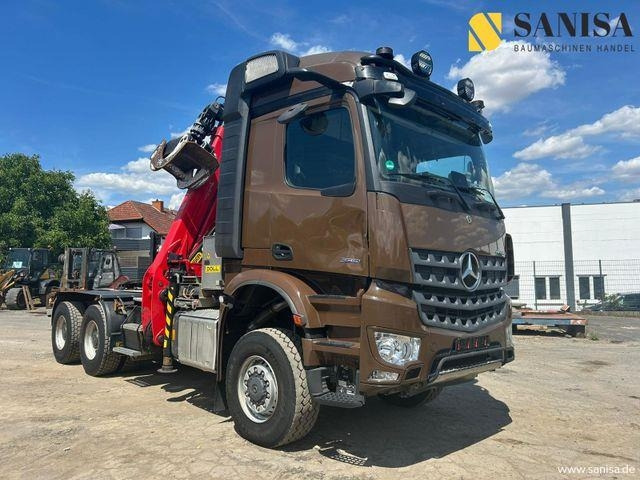 Mercedes-Benz Arocs 3351/6x6/Palfinger Epolsion S260/Langholz - Tracteur routier: photos 2 Mercedes-Benz Arocs 3351/6x6/Palfinger Epolsion S260/Langholz - Tracteur routier: photos 2