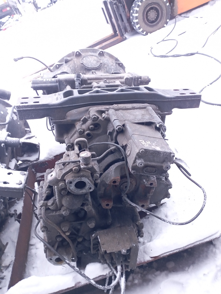 SCANIA R420 - Boîte de vitesse pour Châssis cabine: photos 3 SCANIA R420 - Boîte de vitesse pour Châssis cabine: photos 3