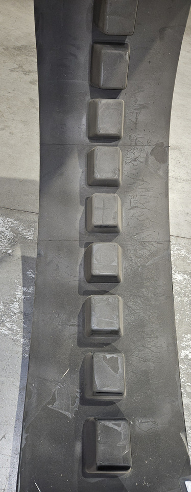 Rubber track for John Deere 8***T 18", 25" and 30" - Chenille pour Tracteur à chenilles: photos 3 Rubber track for John Deere 8***T 18", 25" and 30" - Chenille pour Tracteur à chenilles: photos 3