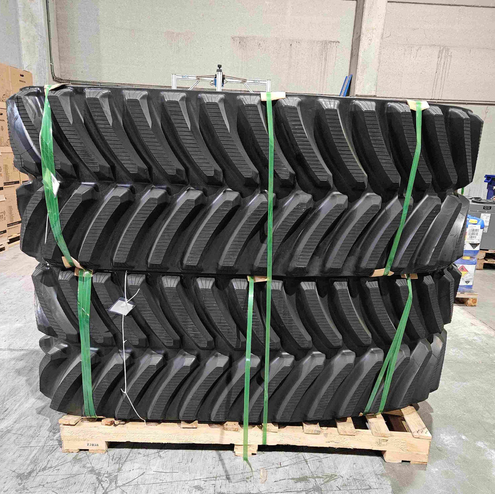 Rubber track for John Deere 8RT 25", 30" and 28.5" - Chenille pour Machine agricole: photos 4 Rubber track for John Deere 8RT 25", 30" and 28.5" - Chenille pour Machine agricole: photos 4