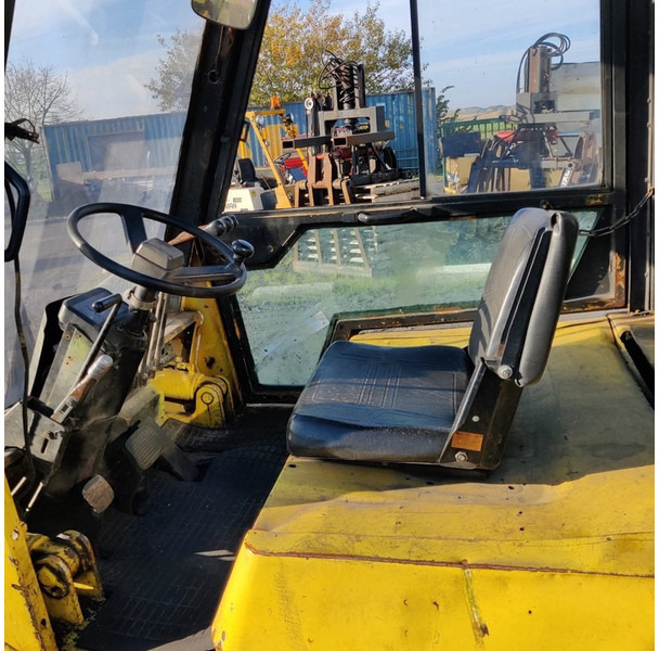 Caterpillar SE-300-15 - Chariot élévateur diesel: photos 3 Caterpillar SE-300-15 - Chariot élévateur diesel: photos 3