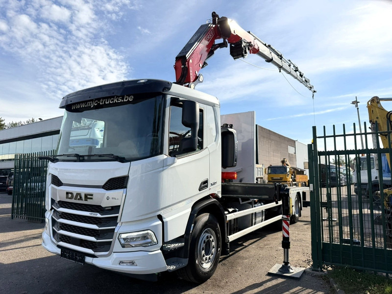 DAF XD 450 6x4 PRITSCHE + (24m) KRAN FASSI F345 8x + WINCH - 35.000km - *TOP CONDITION* - BE TRUCK - Camion plateau, Camion grue: photos 5 DAF XD 450 6x4 PRITSCHE + (24m) KRAN FASSI F345 8x + WINCH - 35.000km - *TOP CONDITION* - BE TRUCK - Camion plateau, Camion grue: photos 5
