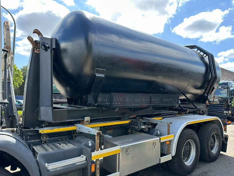 Diversen 13m³ WATER TANKER / CITERNE / TANKAUFBAU STEEL / STAAL / ACIER - DIAMETER 1m70 x 5m90 LENGTH - Cuve de stockage: photos 2 Diversen 13m³ WATER TANKER / CITERNE / TANKAUFBAU STEEL / STAAL / ACIER - DIAMETER 1m70 x 5m90 LENGTH - Cuve de stockage: photos 2