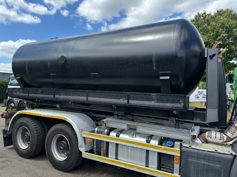 Diversen 13m³ WATER TANKER / CITERNE / TANKAUFBAU STEEL / STAAL / ACIER - DIAMETER 1m70 x 5m90 LENGTH - Cuve de stockage: photos 1 Diversen 13m³ WATER TANKER / CITERNE / TANKAUFBAU STEEL / STAAL / ACIER - DIAMETER 1m70 x 5m90 LENGTH - Cuve de stockage: photos 1