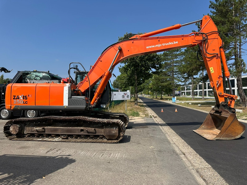 Hitachi ZAXIS ZX250LC-3 *FULL HYDR* - 25.6 T - QUICK HITCH - ISUZU - CE - BE MACHINE - GOOD CONDITION - Pelle sur chenille: photos 3 Hitachi ZAXIS ZX250LC-3 *FULL HYDR* - 25.6 T - QUICK HITCH - ISUZU - CE - BE MACHINE - GOOD CONDITION - Pelle sur chenille: photos 3