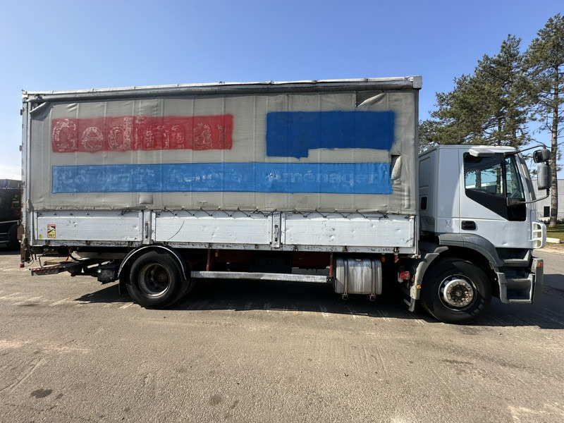 Iveco STRALIS 270 - 190S27 4x2 BACHER RIDELLES / BOX + ALU SIDE BOARDS - 6m90 - MANUAL ZF - EURO 3 - AIR SUSPENSION - Camion à rideaux coulissants: photos 4 Iveco STRALIS 270 - 190S27 4x2 BACHER RIDELLES / BOX + ALU SIDE BOARDS - 6m90 - MANUAL ZF - EURO 3 - AIR SUSPENSION - Camion à rideaux coulissants: photos 4