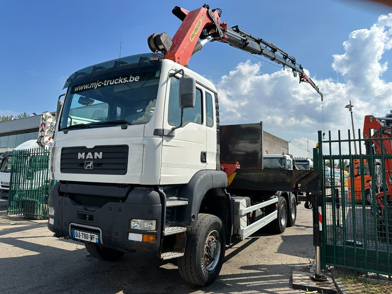 MAN TGA 33.350 6x6 PRITSCHE + (27.5m) KRAN PALFINGER PK36002 E 6x + JIB + WINCH - *184.000km* - MANUAL - EURO 3 - Camion plateau, Camion grue: photos 5 MAN TGA 33.350 6x6 PRITSCHE + (27.5m) KRAN PALFINGER PK36002 E 6x + JIB + WINCH - *184.000km* - MANUAL - EURO 3 - Camion plateau, Camion grue: photos 5