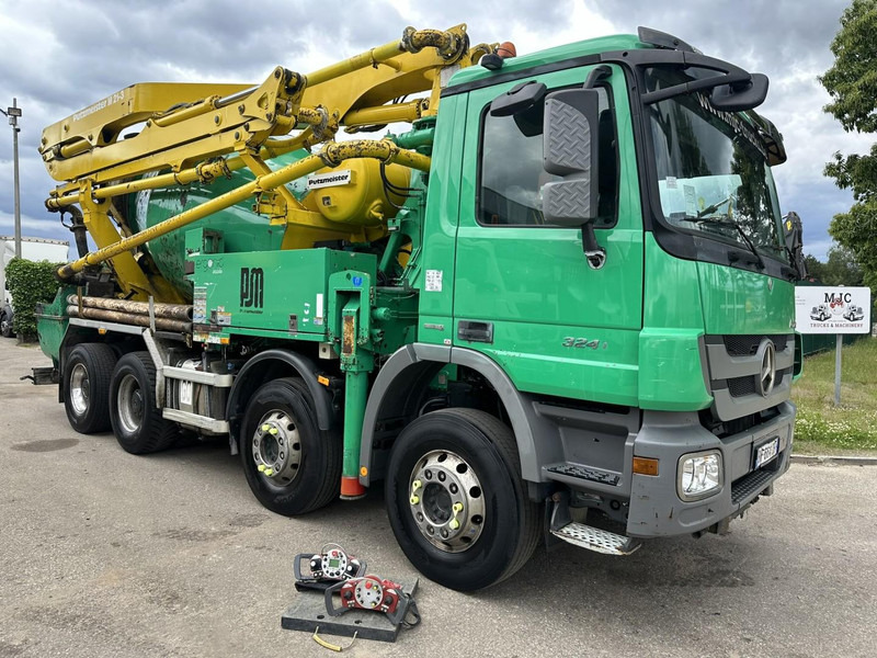 Mercedes-Benz ACTROS 3241 8x4 PUMI PM M 21-3 (21m) Putzmeister - *238.000km* / 1586H - EPS - BLADVERING / NAAFREDUCTIE - Camion pompe: photos 2 Mercedes-Benz ACTROS 3241 8x4 PUMI PM M 21-3 (21m) Putzmeister - *238.000km* / 1586H - EPS - BLADVERING / NAAFREDUCTIE - Camion pompe: photos 2