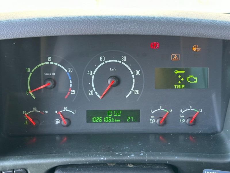 Camion bétaillère Scania P310 4x2 LIVESTOCK / VEEWAGEN / TIERTRANSPORT / BETAILLERE - ALU BOX 7m - MANUAL - A/C - BELGIAN TRUCK: photos 10 Camion bétaillère Scania P310 4x2 LIVESTOCK / VEEWAGEN / TIERTRANSPORT / BETAILLERE - ALU BOX 7m - MANUAL - A/C - BELGIAN TRUCK: photos 10