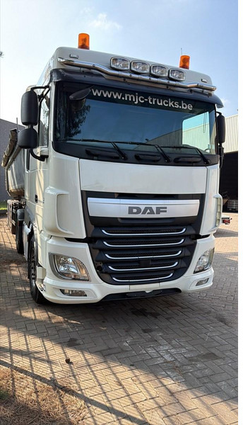 DAF XF 460 PTO HYDR - RETARDER - *568.000km* - SPOILERS - BE TRUCK - Tracteur routier: photos 3 DAF XF 460 PTO HYDR - RETARDER - *568.000km* - SPOILERS - BE TRUCK - Tracteur routier: photos 3