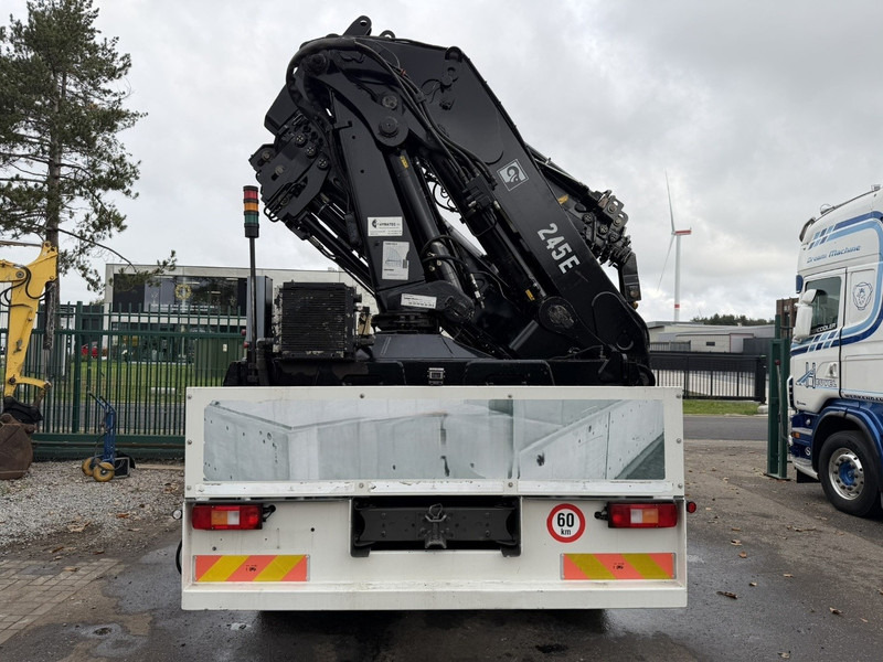 Volvo FM 300 6x4 + (25.8m!) PRITSCHE + KRAN HIAB 245 E-5 + JIB 65 X-3 + 2 ME - *228.000km* - MANUAL - A/C - EURO 3 - BELGIAN TRUCK - Camion plateau, Camion grue: photos 5 Volvo FM 300 6x4 + (25.8m!) PRITSCHE + KRAN HIAB 245 E-5 + JIB 65 X-3 + 2 ME - *228.000km* - MANUAL - A/C - EURO 3 - BELGIAN TRUCK - Camion plateau, Camion grue: photos 5
