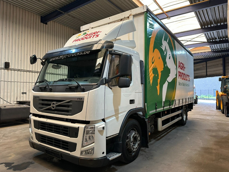Volvo FM 330 4x2 BOX 7m x 2m48 x 2m75 - 542.000km - EURO 5 - I SHIFT - 19T - A/C - LARGE TAILLIFT - Camion à rideaux coulissants: photos 3 Volvo FM 330 4x2 BOX 7m x 2m48 x 2m75 - 542.000km - EURO 5 - I SHIFT - 19T - A/C - LARGE TAILLIFT - Camion à rideaux coulissants: photos 3